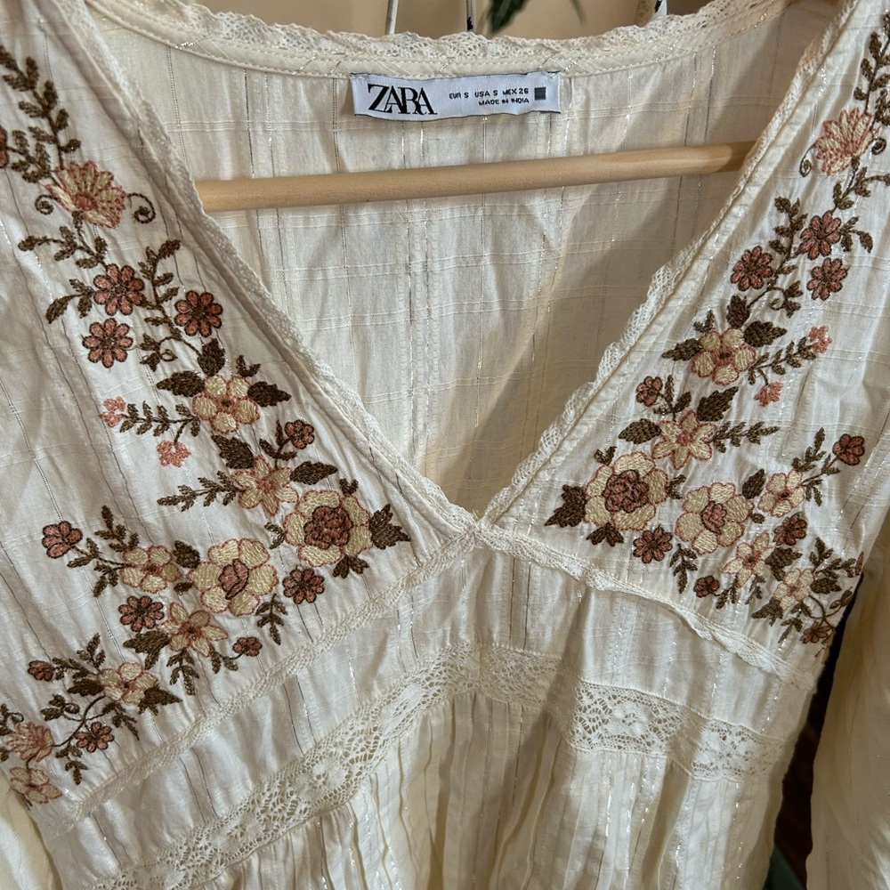 Zara Ivory Floral Embroidered Blouse Y2K style bohemian neutral - Picture 2 of 8